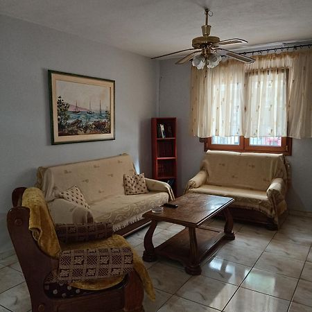 La.Ki House Apartment Kavala Bagian luar foto