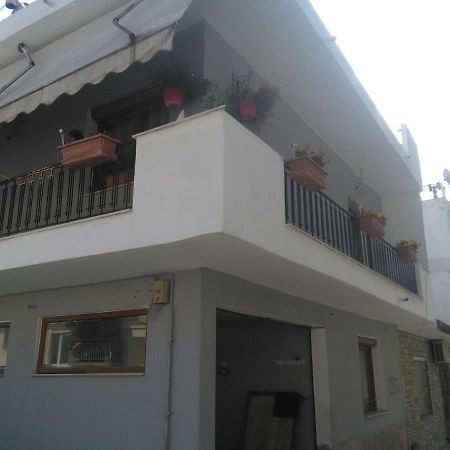 La.Ki House Apartment Kavala Bagian luar foto