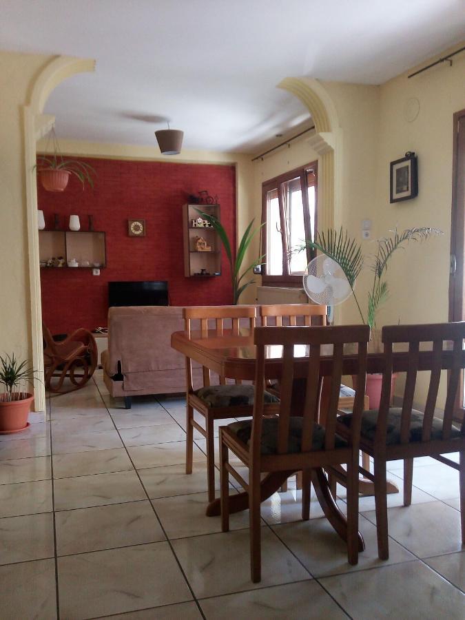 La.Ki House Apartment Kavala Bagian luar foto