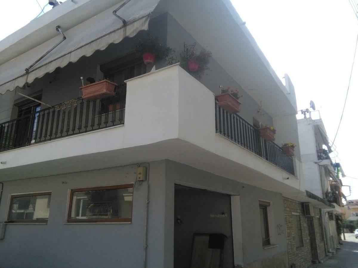 La.Ki House Apartment Kavala Bagian luar foto